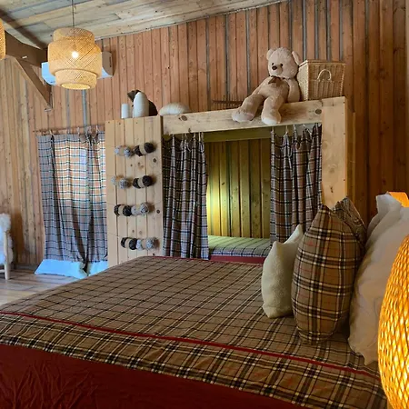 Mazets En Cévennes, Fête En Famille, Pleine Nature Hébergement de vacances *